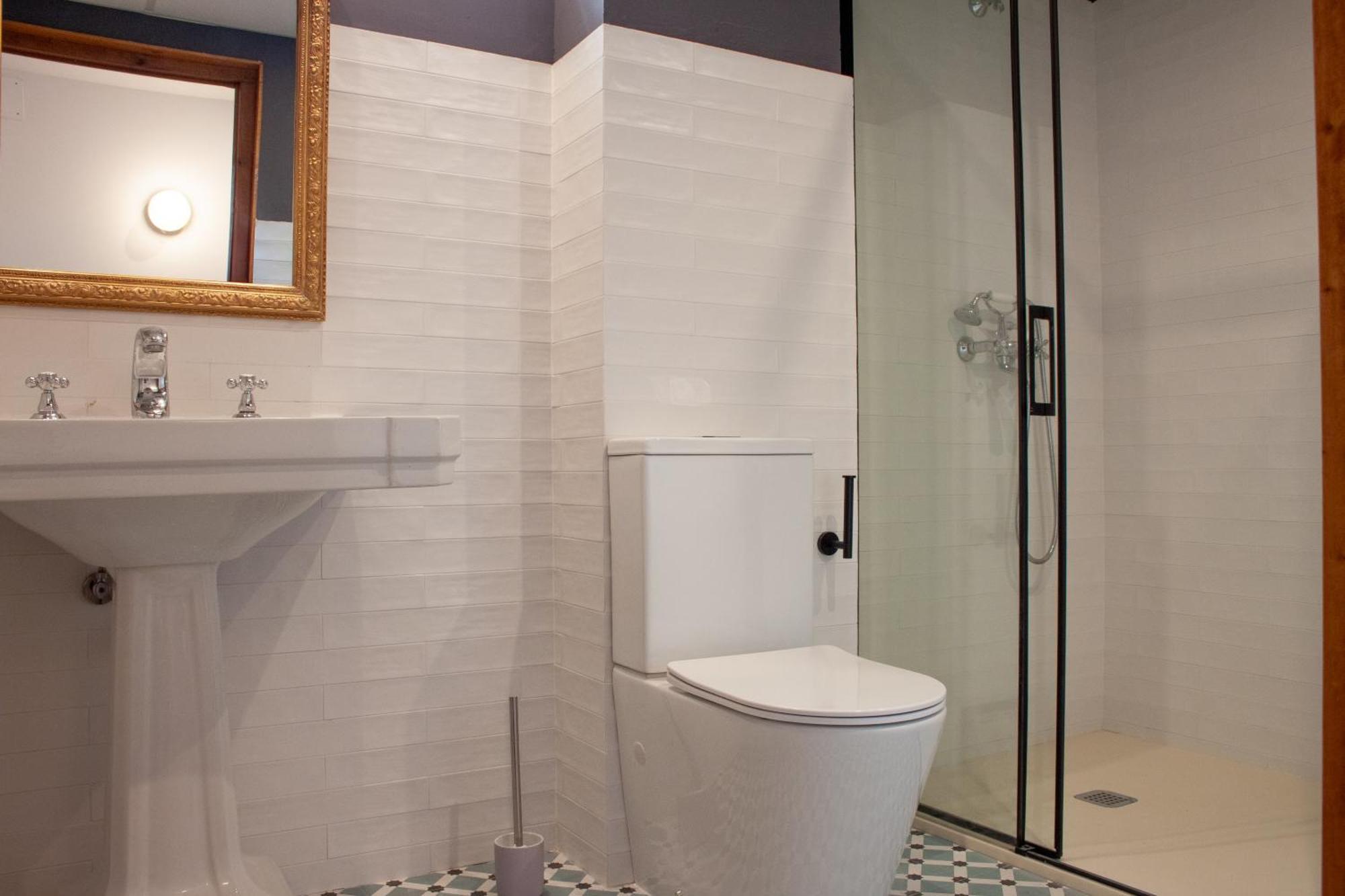 Apartamento Luxury New 10 Min Walk To The *